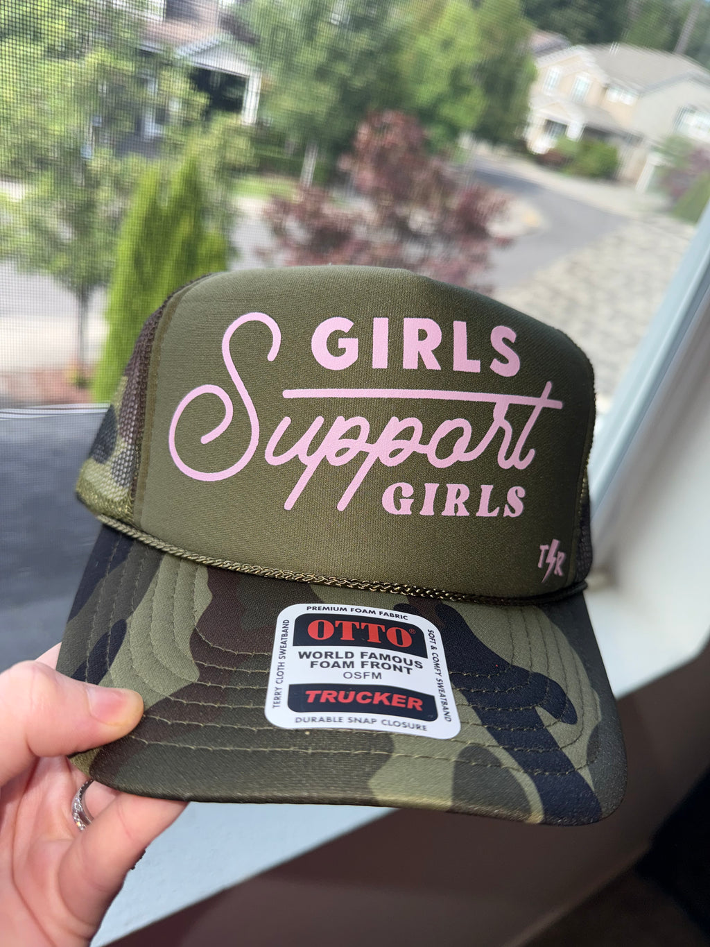 Girls Support Girls Trendy Trucker Hat For Women And Moms: Light Pink / Camo/ Green Front