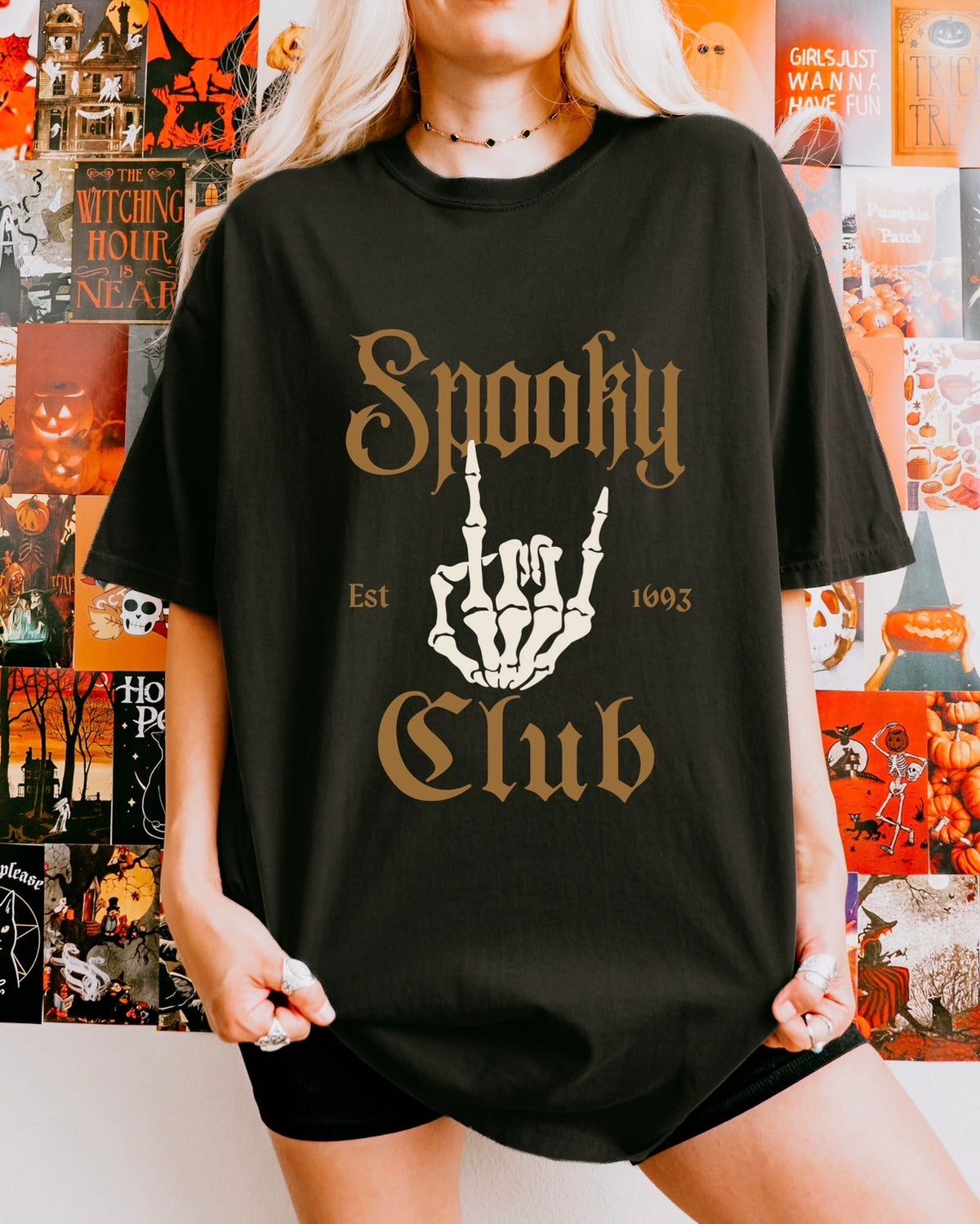 SPOOKY CLUB black tee